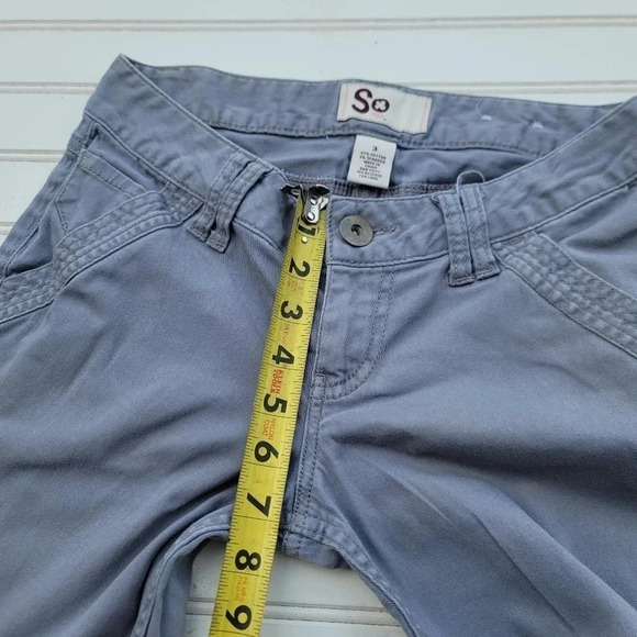SO Low Rise Cropped Gray Pants Junior Size 3 Cotton 28x23 - Picture 3 of 8